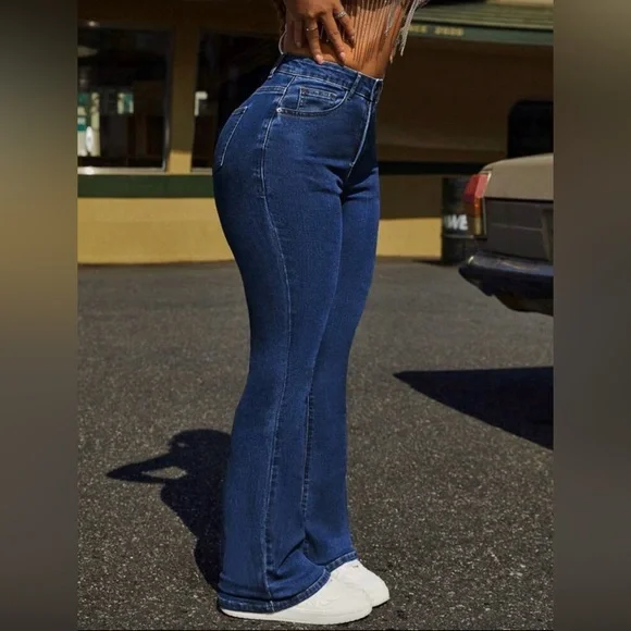 Petite High Waisted Flare Leg Jeans - Picture 4 of 8